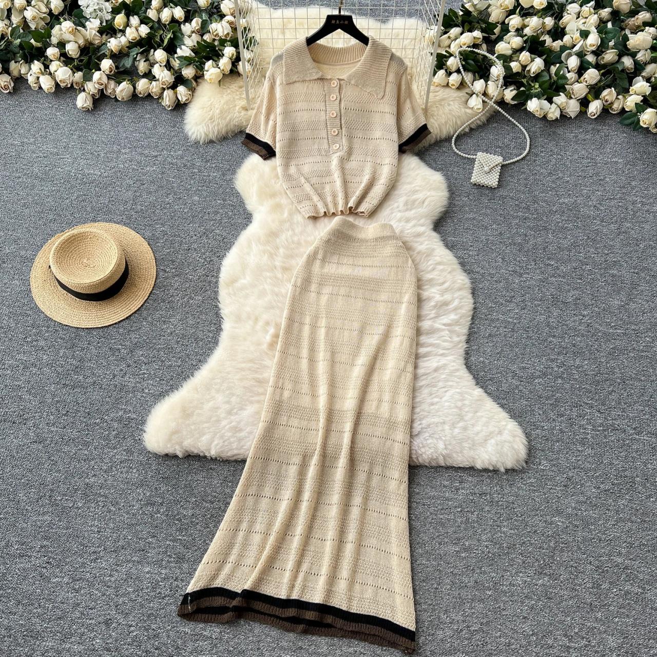 Vintage Striped Knit Short Sleeve Maxi Dress